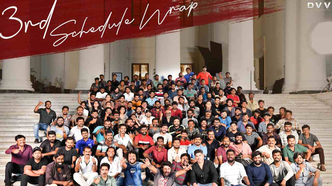 Pawan Kalyan : OG నుంచి అదిరిపోయే అప్డేట్.. అప్పుడే సగం షూటింగ్ అయిపోయిందట..