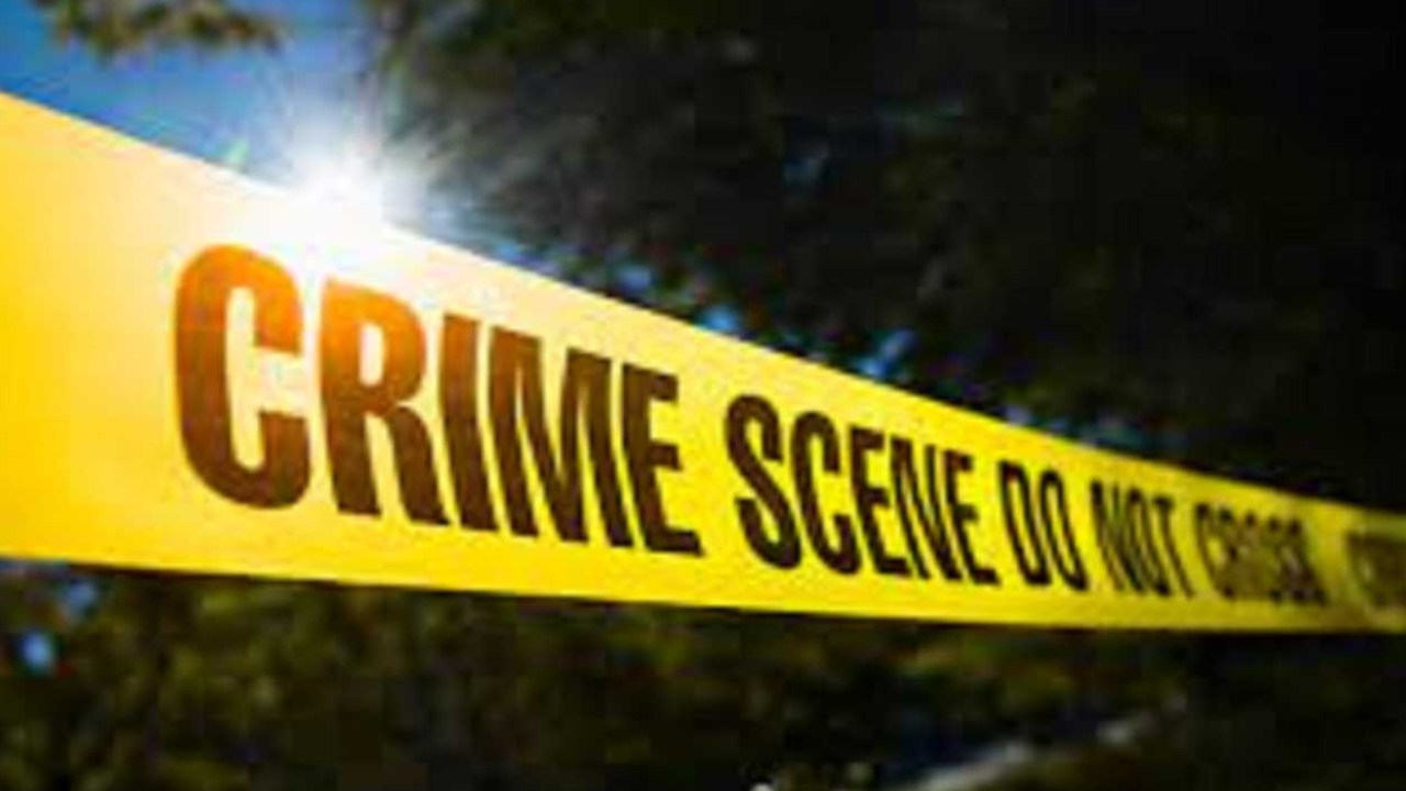 Medchal : పెళ్లైన ఆరు నెలలకే.. ఉరేసుకుని యువ దంపతులు ఆత్మహత్య