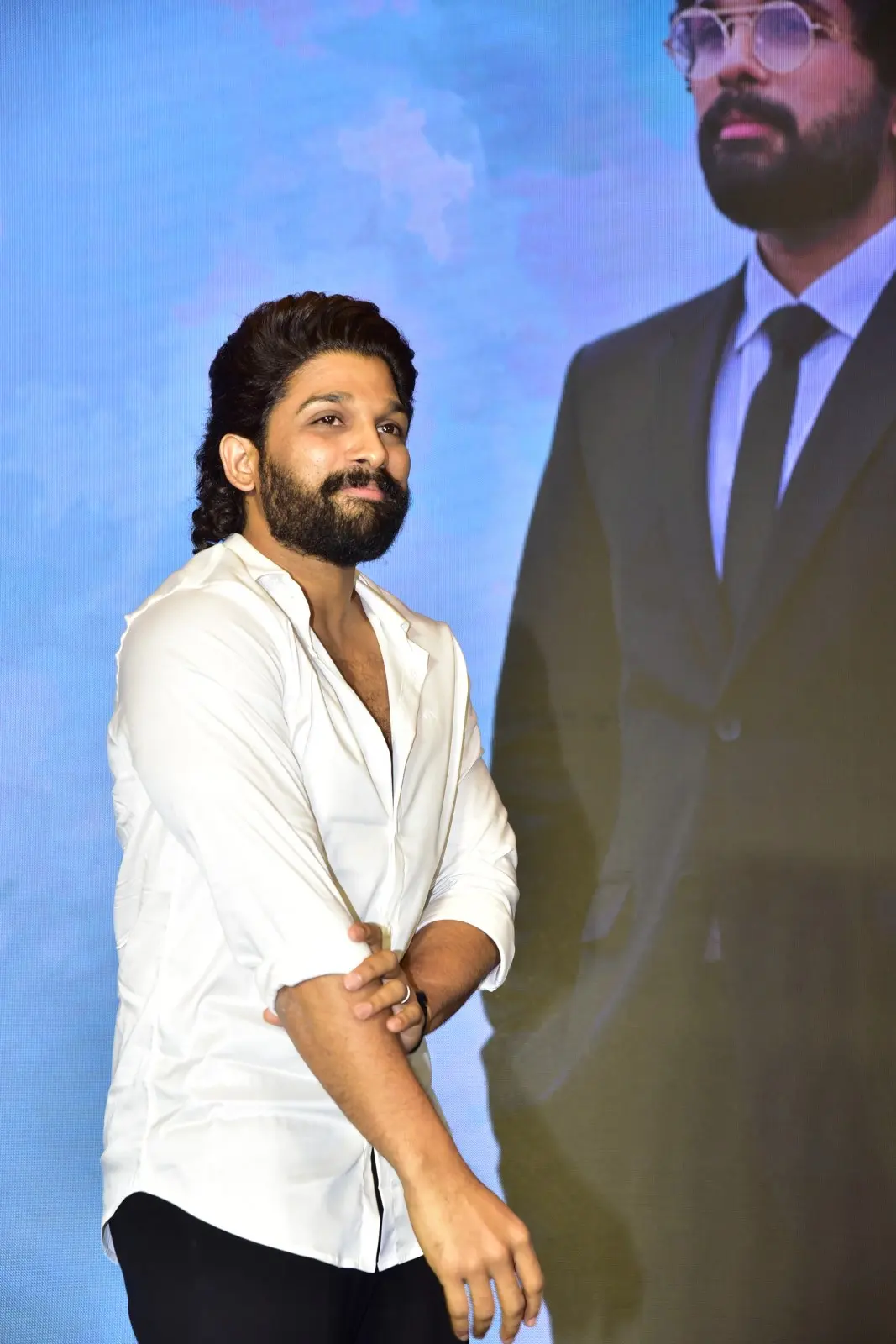 Allu Arjun Photos at Baby movie success celebrations