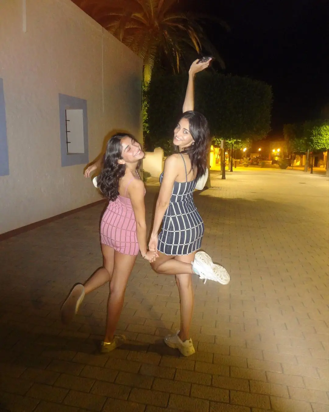 Ananya Panday Enjoying with Family in Spain