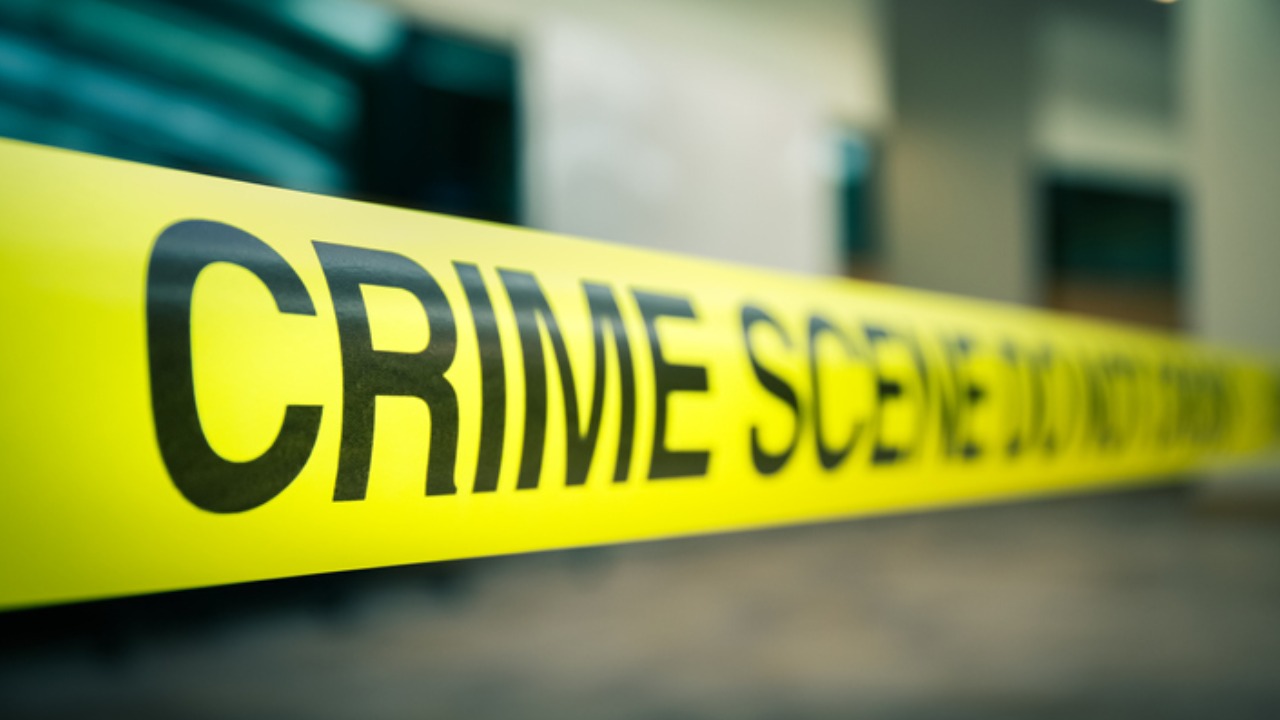 Medchal : ప్రియురాలి భర్తపై ప్రియుడు కాల్పులు