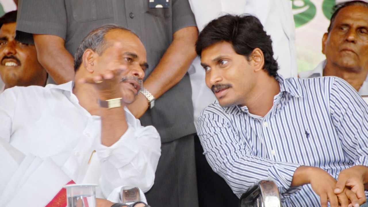 YSR 74th jayanthi : వైఎస్ఆర్ జయంతి సందర్భంగా సీఎం జగన్ భావోద్వేగ ట్వీట్‌.. ఏమన్నారంటే..