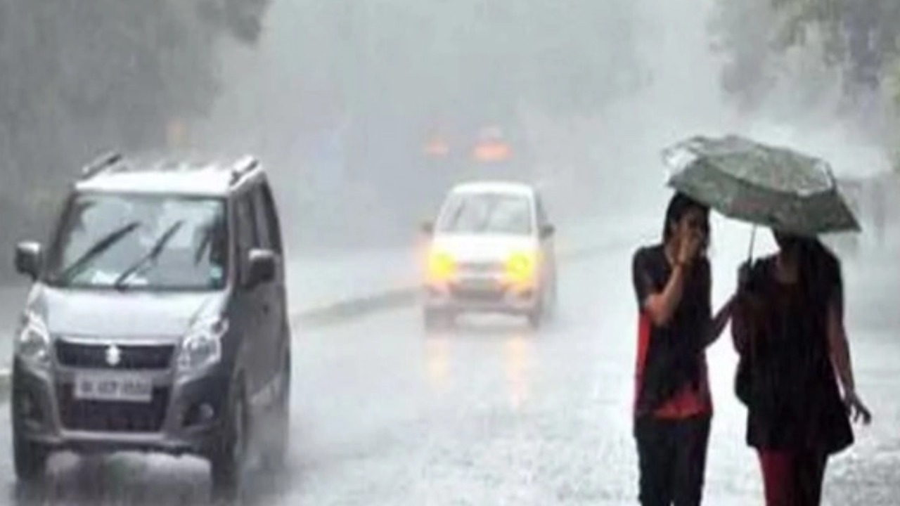 Delhi Rain : ఢిల్లీలో కుండపోత వర్షాలు.. 40 ఏళ్ల తరువాత ఒక్క రోజులో భారీ వర్షం