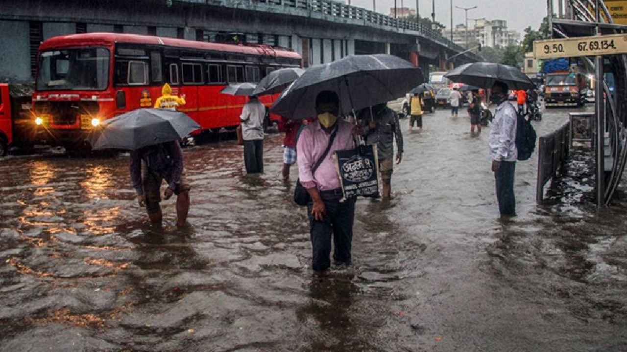 Heavy Rains : ఉత్తరాదిని వణికిస్తున్న వర్షాలు.. ఆ 12 రాష్ట్రాలకు వాతావరణ శాఖ హెచ్చరికలు