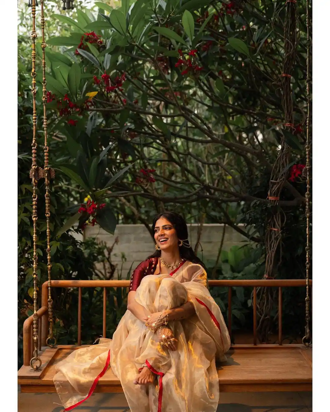 Malavika Mohanan Shines in Saree