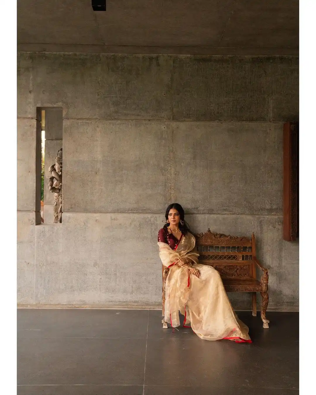 Malavika Mohanan Shines in Saree