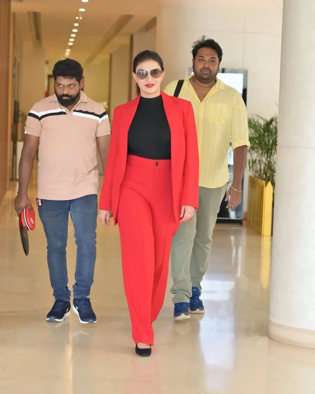 Malayala Actress Honey Rose Stylish Photos gone viral