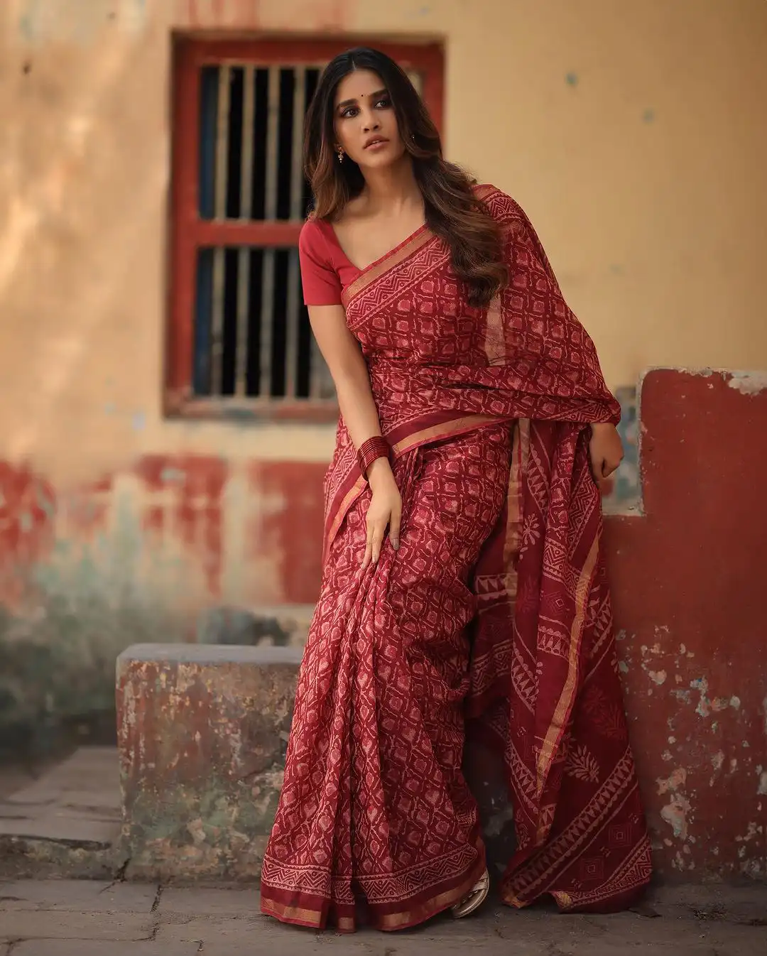 Nabha Natesh Latest Saree Photoshoot pics gone viral