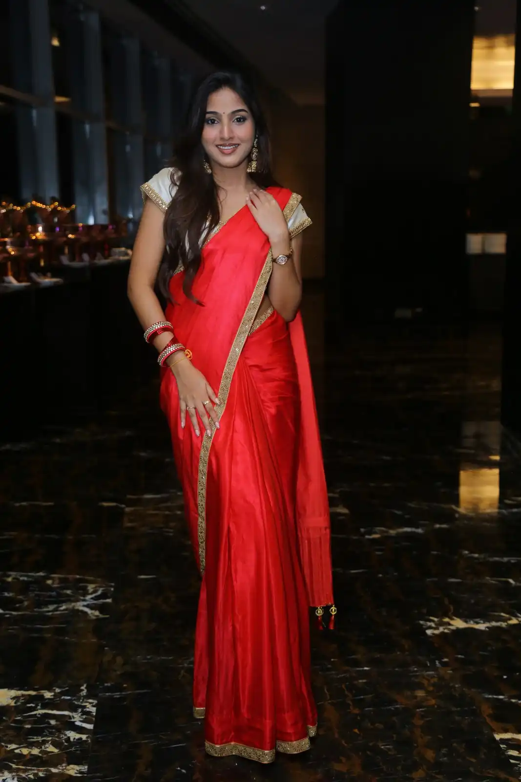 Pranavi Manukonda Stunning Looks in Saree at Slum Dog Husband Movie Pre Release Event