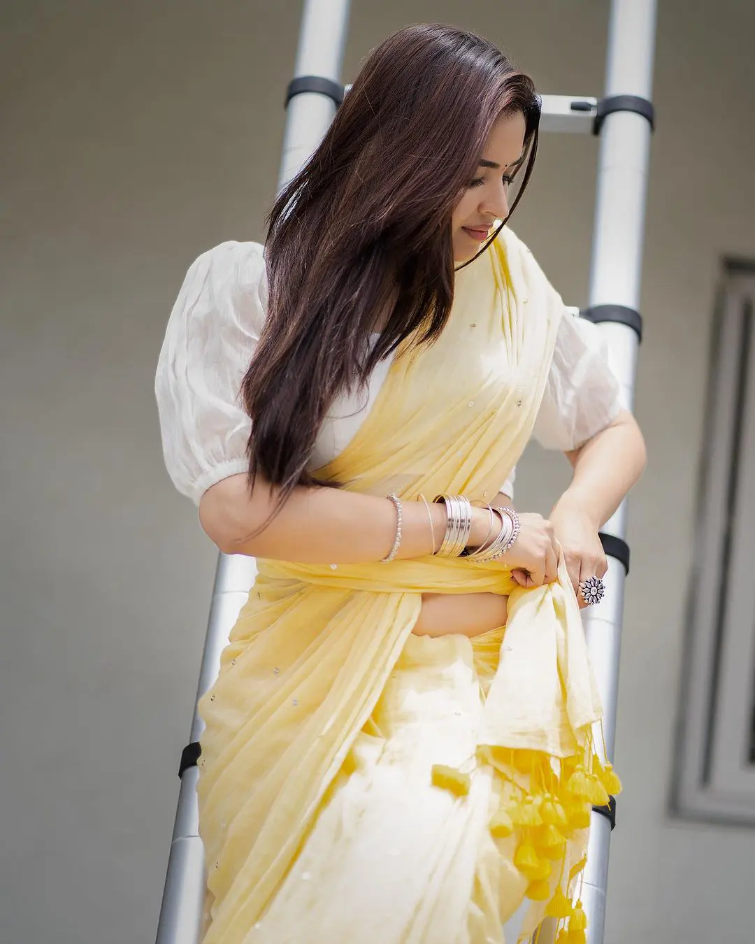 Pujita Ponnada Cute looks in Saree