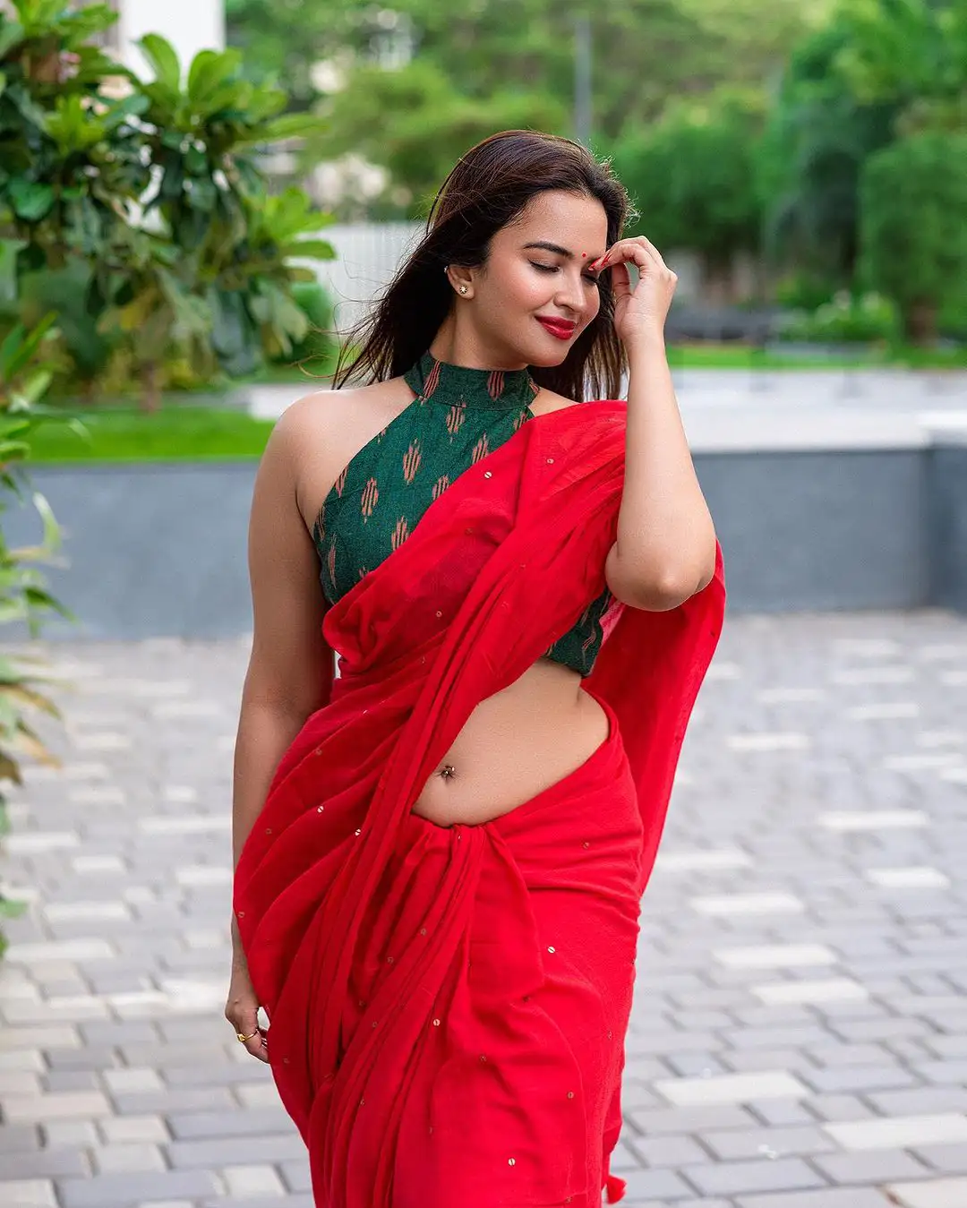 Pujita Ponnada Spicy Photo Shoot in Red Saree