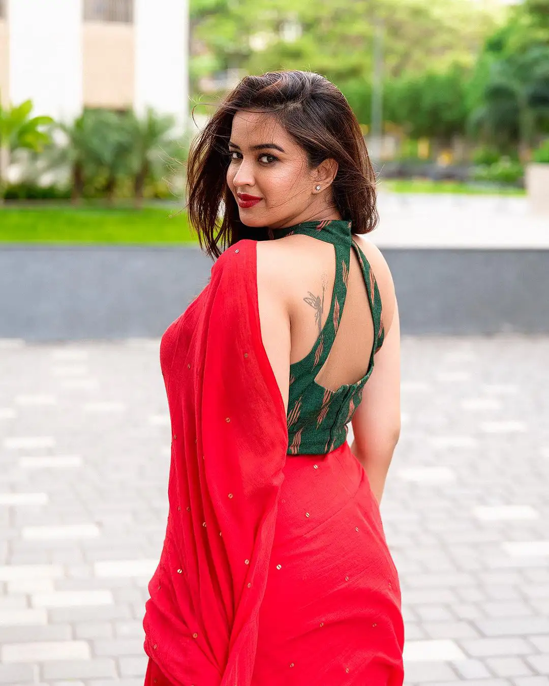 Pujita Ponnada Spicy Photo Shoot in Red Saree