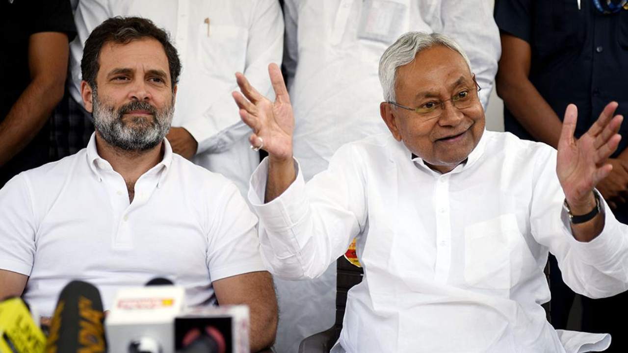 Opposition Parties Meeting: ఎన్సీపీలో చీలిక ఎఫెక్ట్..! విపక్షాల బెంగళూరు సమావేశం వాయిదా.. మళ్లీ ఎప్పుడంటే?