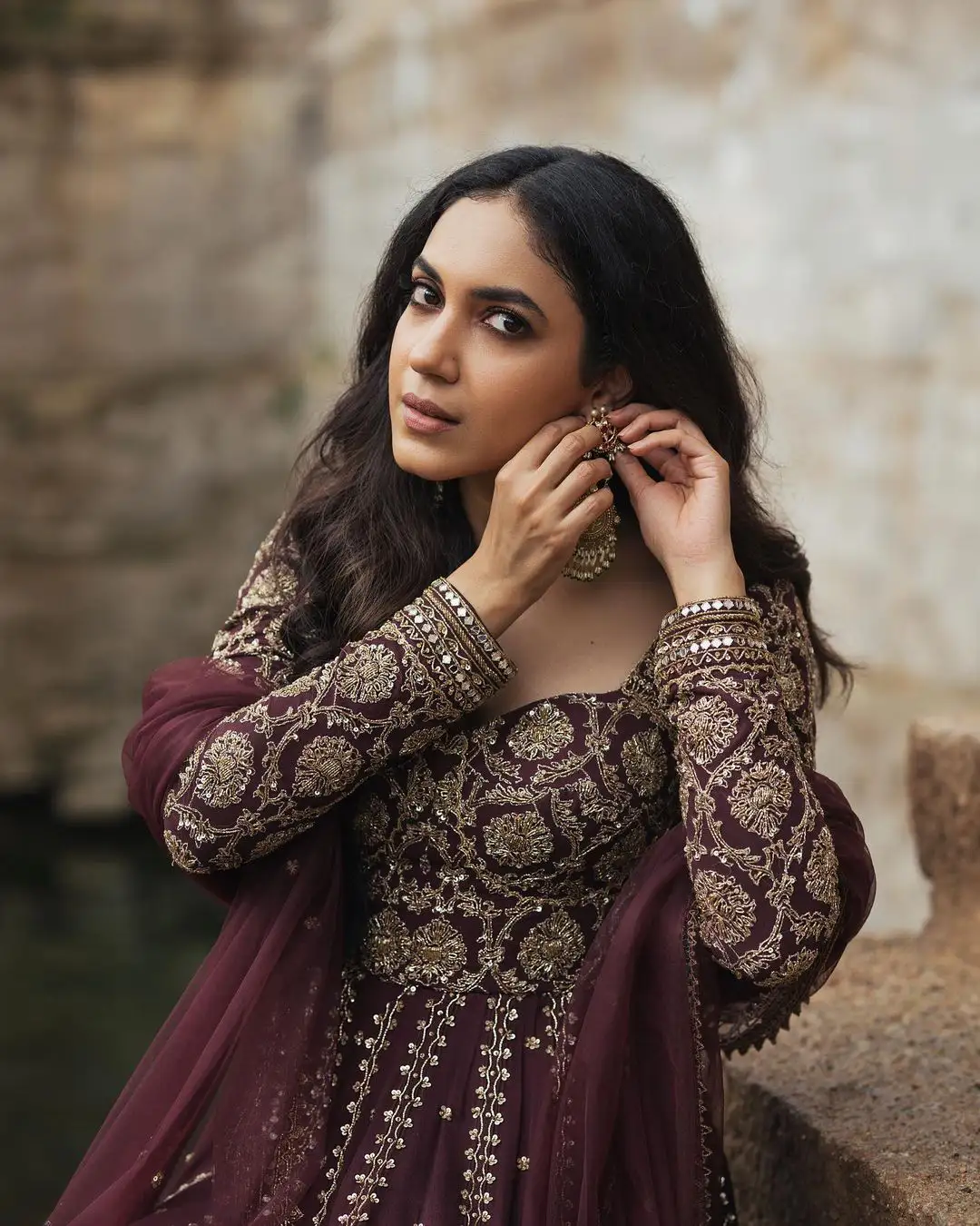 Ritu Varma Gorgeous Looks in Traditional Dress