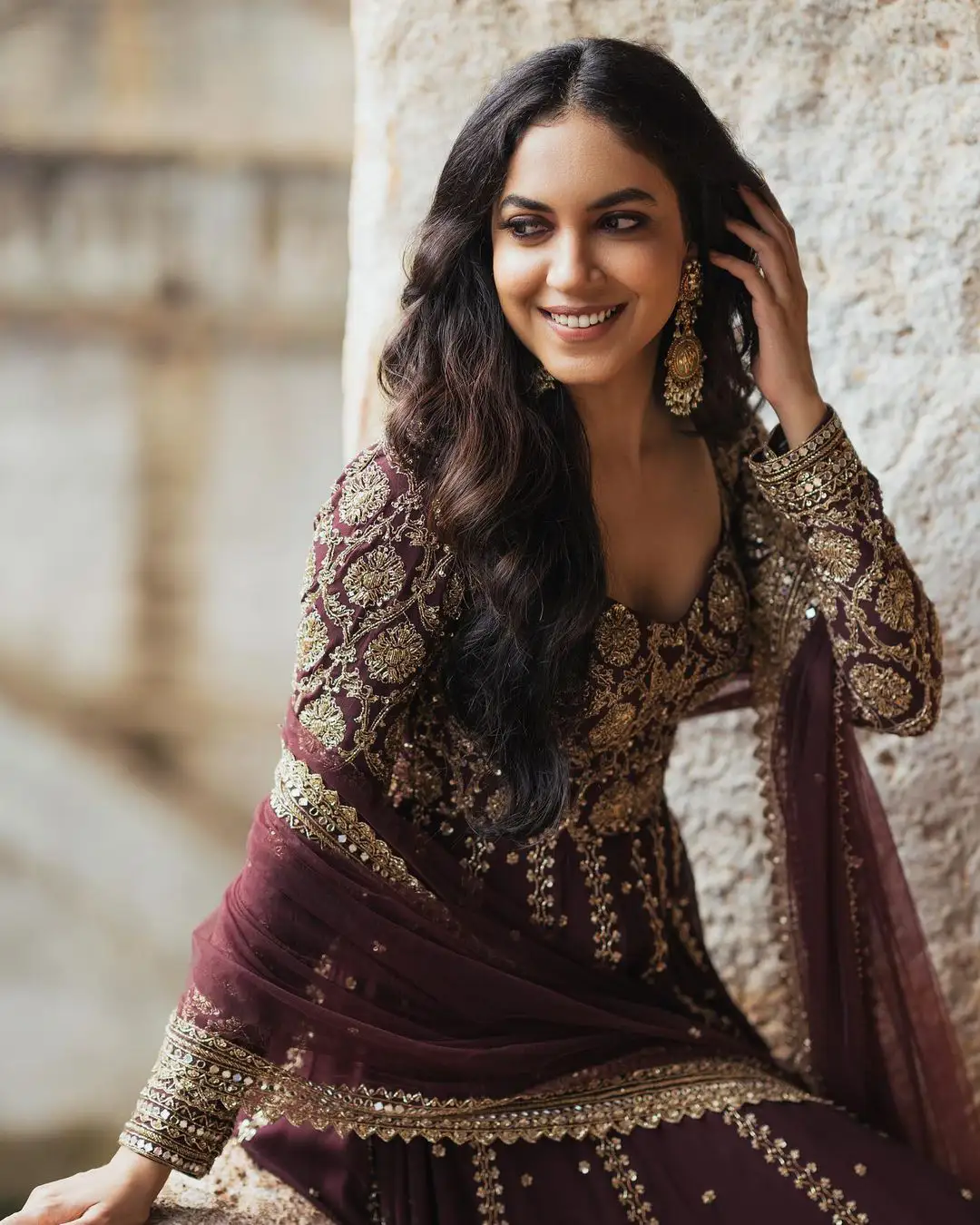 Ritu Varma Gorgeous Looks in Traditional Dress