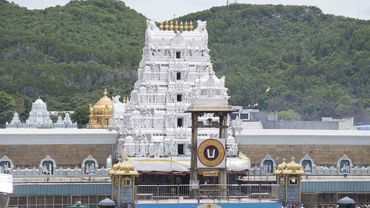 Tirumala : జులై 11న తిరుమలలో ఐదు గంటలపాటు శ్రీవారి దర్శనాలు నిలిపివేత