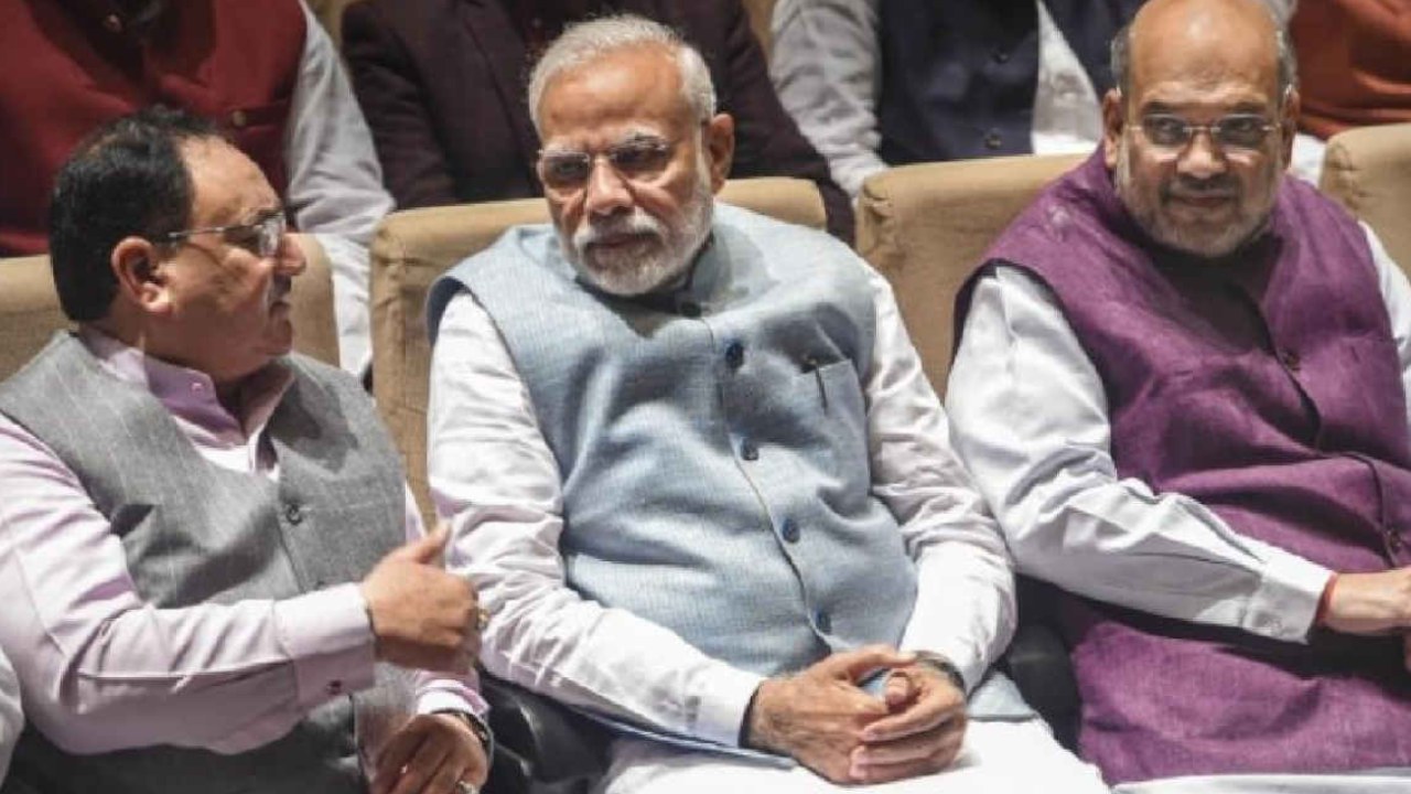 Union Cabinet Reshuffle: వచ్చేవారం కేంద్ర మంత్రివర్గ పునర్వ్యవస్థీకరణ.. కీలక మంత్రులకు ఉద్వాసన.. !