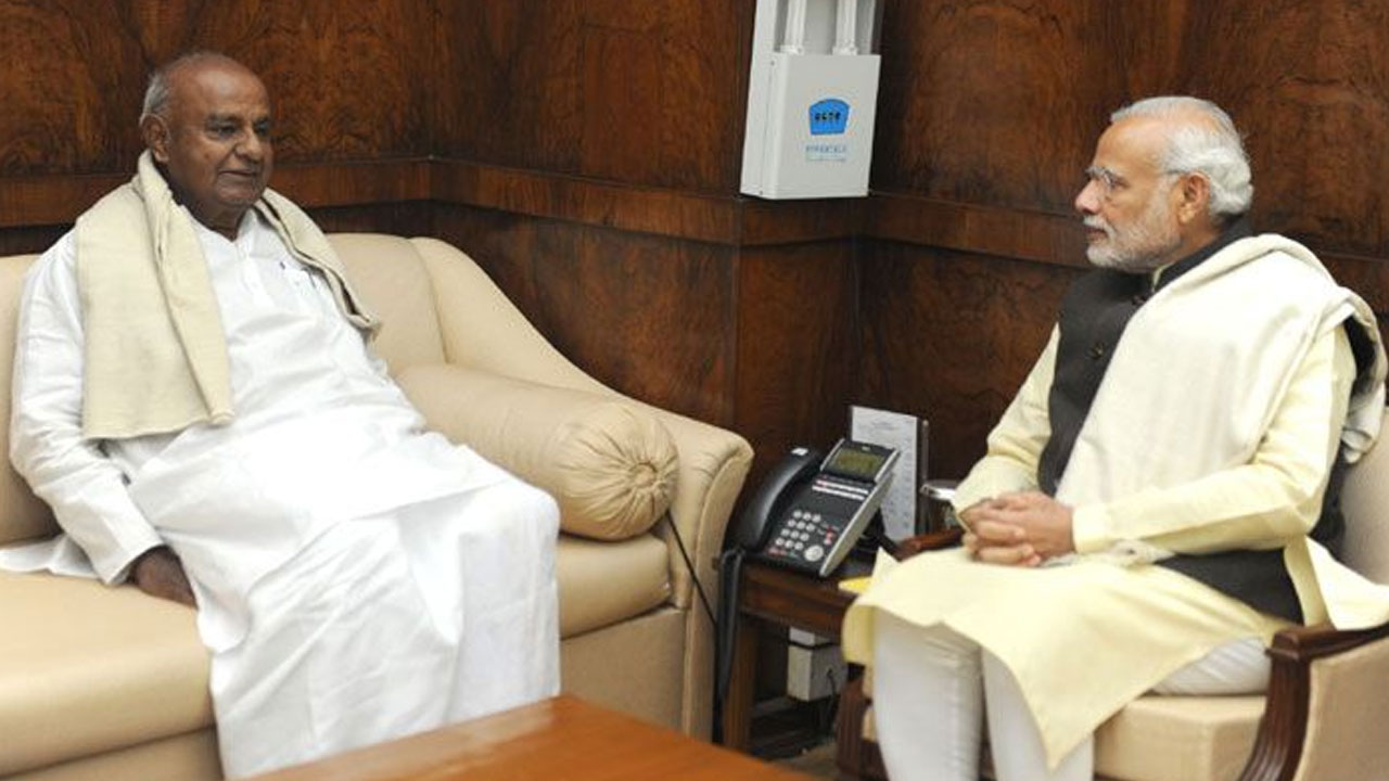 Karnataka Politics: నాలుగు రోజుల్లోనే యూటర్న్ తీసుకున్న జేడీఎస్.. బీజేపీతో పొత్తు ఉండదని ప్రకటన