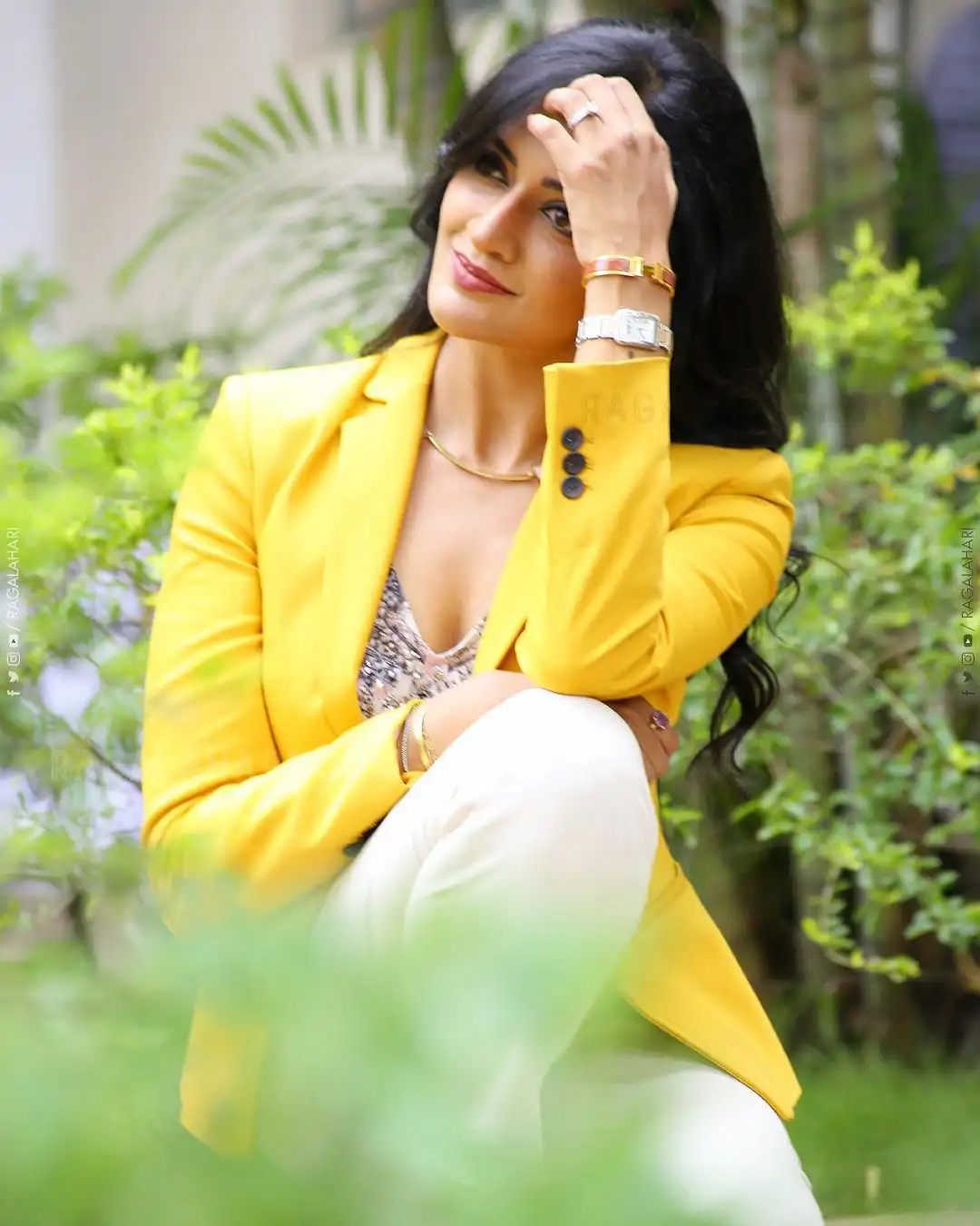 Vimala Raman stylish poses in Rudrangi Movie Promotions