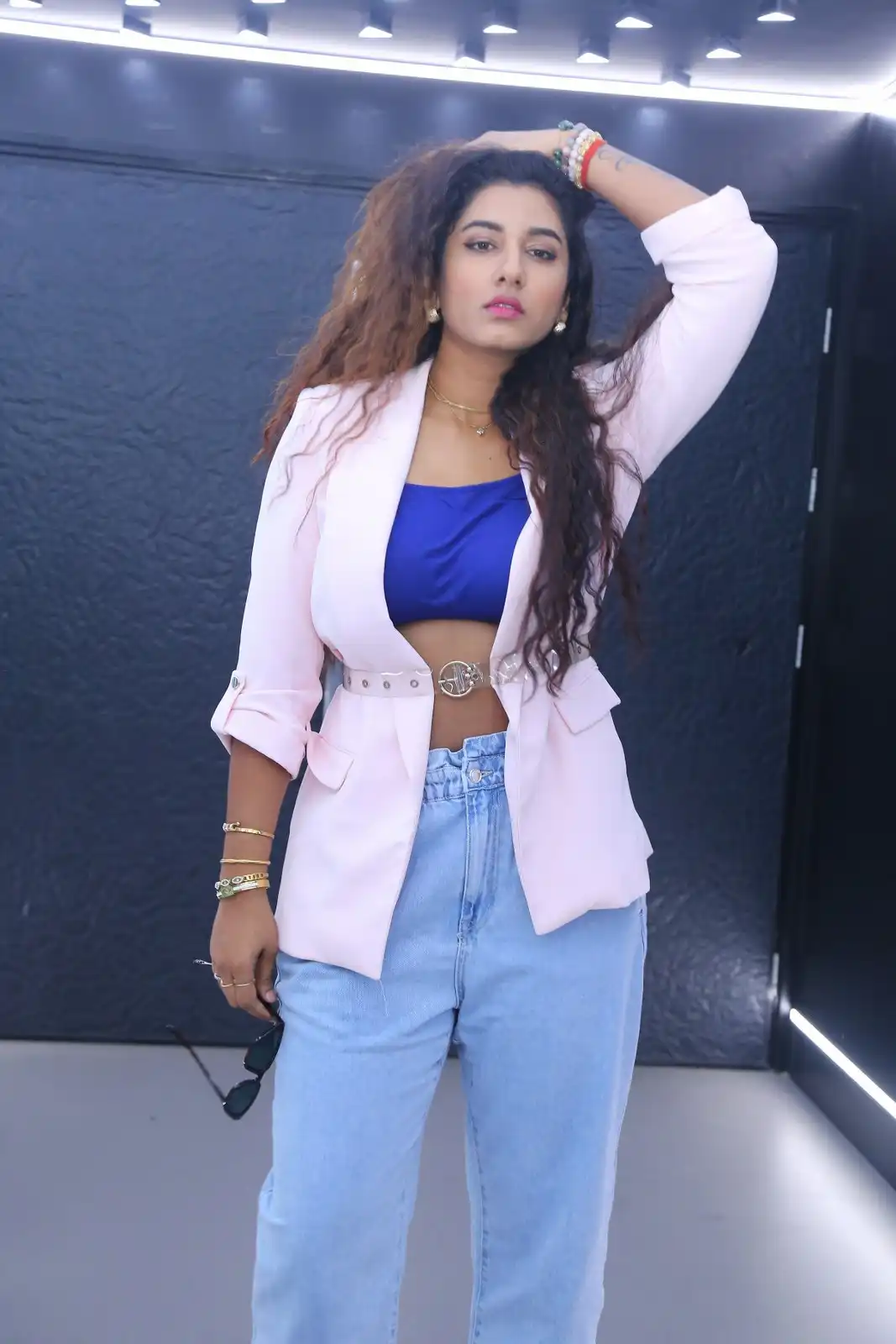 Vishnupriyaa Bhimeneni Stylish Poses in Daya Series Trailer Launch Event