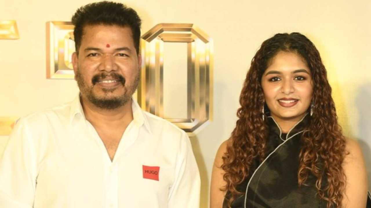 Aditi Shankar : సంవత్సరం టైం.. అవకాశాలు రాకపోతే సినిమా పేరెత్తకూడదు.. కూతురికి డైరెక్టర్ శంకర్ వార్నింగ్..