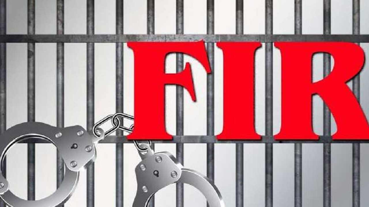 Muthireddy Yadagiri Reddy : ఎమ్మెల్యే ముత్తిరెడ్డి అల్లుడు, కూతురుపై నాన్ బెయిలబుల్ కేసు నమోదు