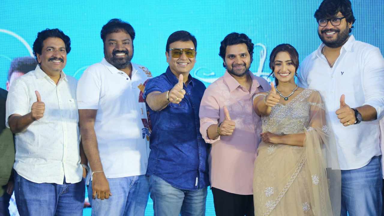 Samajavaragamana Success Meet : సామజవరగమన సినిమా సక్సెస్ మీట్‌ గ్యాలరీ..