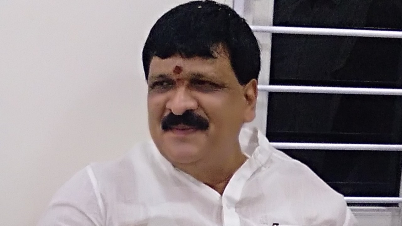 Mynampally Hanmanth Rao: వారితో మాట్లాడిన తరువాతనే భవిష్యత్ కార్యాచరణ ప్రకటిస్తా.. తప్పకుండా నా కొడుక్కి నేను సపోర్ట్ చేస్తా