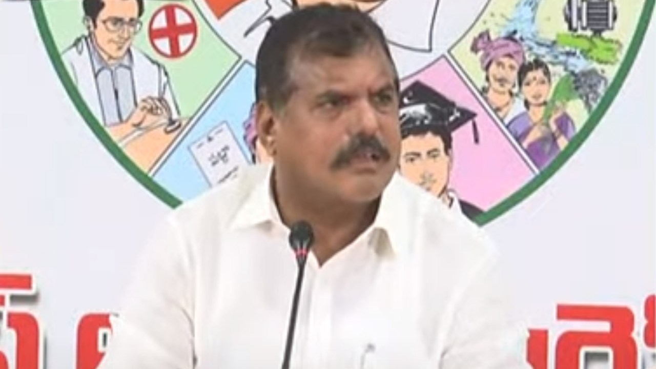 Botsa Satyanarayana : ప్రత్యేక హోదాను తాకట్టు పెట్టింది చంద్రబాబు కాదా? మంత్రి బొత్స