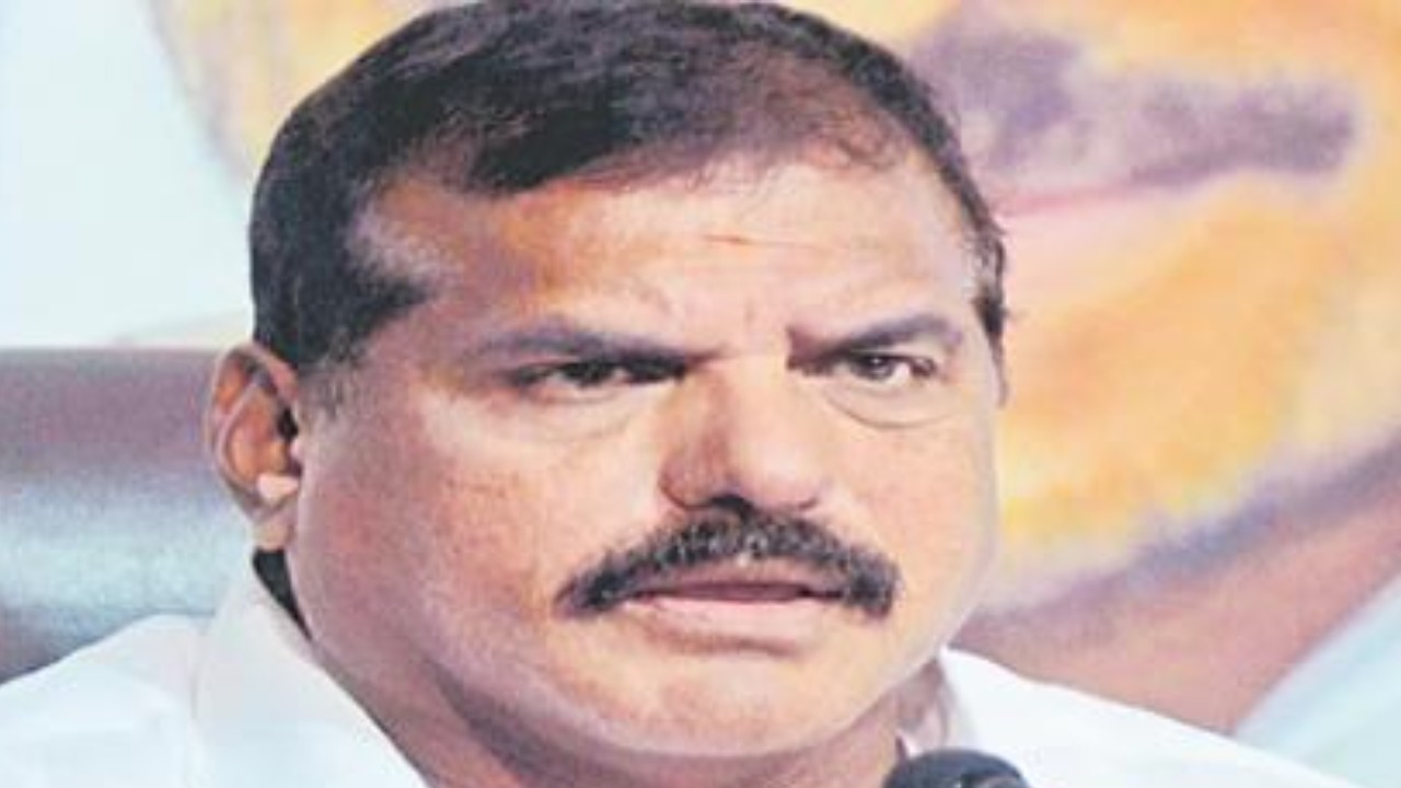 Botsa Satyanarayana : వచ్చే ఉగాది నాటికి ఆ రెండు పార్టీలు ఉండవు.. పవన్ కళ్యాణ్ కు చిత్తశుద్ధి లేదు : మంత్రి బొత్స
