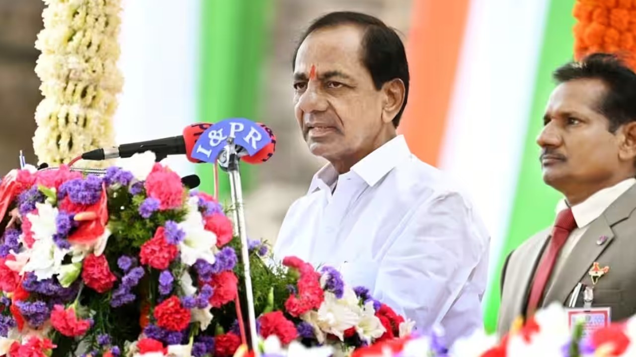 CM KCR: సీఎం కేసీఆర్ జిల్లాల పర్యటన.. మెదక్, సూర్యాపేట జిల్లాల్లో పర్యటించనున్న బీఆర్ఎస్ అధినేత