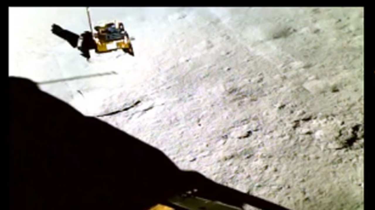 Chandrayaan-3: జాబిల్లి ఉపరితలంపై రోవర్ చక్కర్లు.. తల్లిప్రేమ చూడండి అంటూ వీడియో షేర్ చేసిన ఇస్రో..