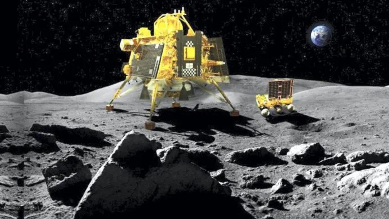 Chandrayaan-3: చంద్రుడి ఉపరితలంపై నెమ్మదిగా కదులుతున్న ప్రజ్ఞాన్ రోవర్.. వేగంగా కదిలితే ఏమవుతుందో తెలుసా?