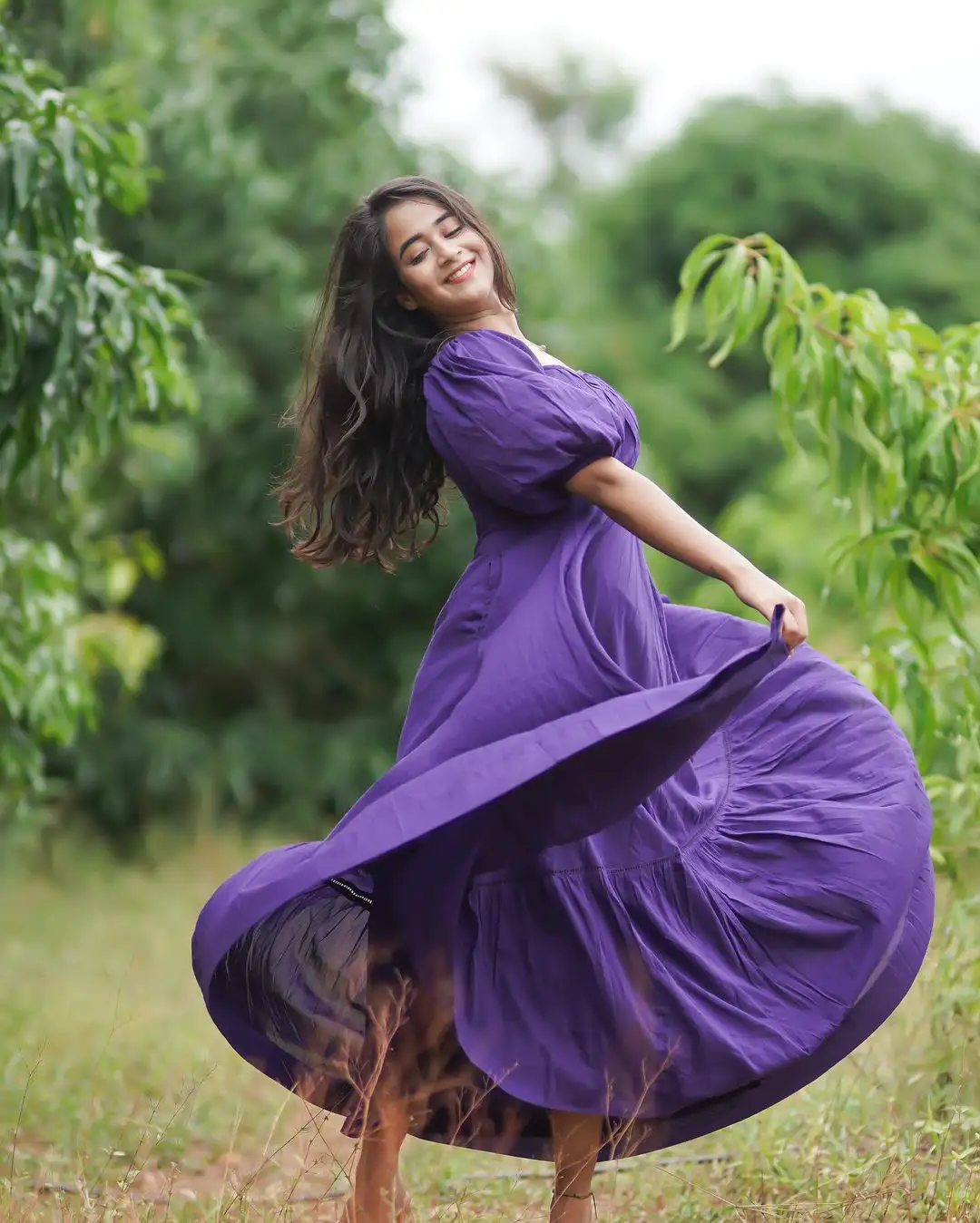 Deepthi Sunaina enjoying Nature