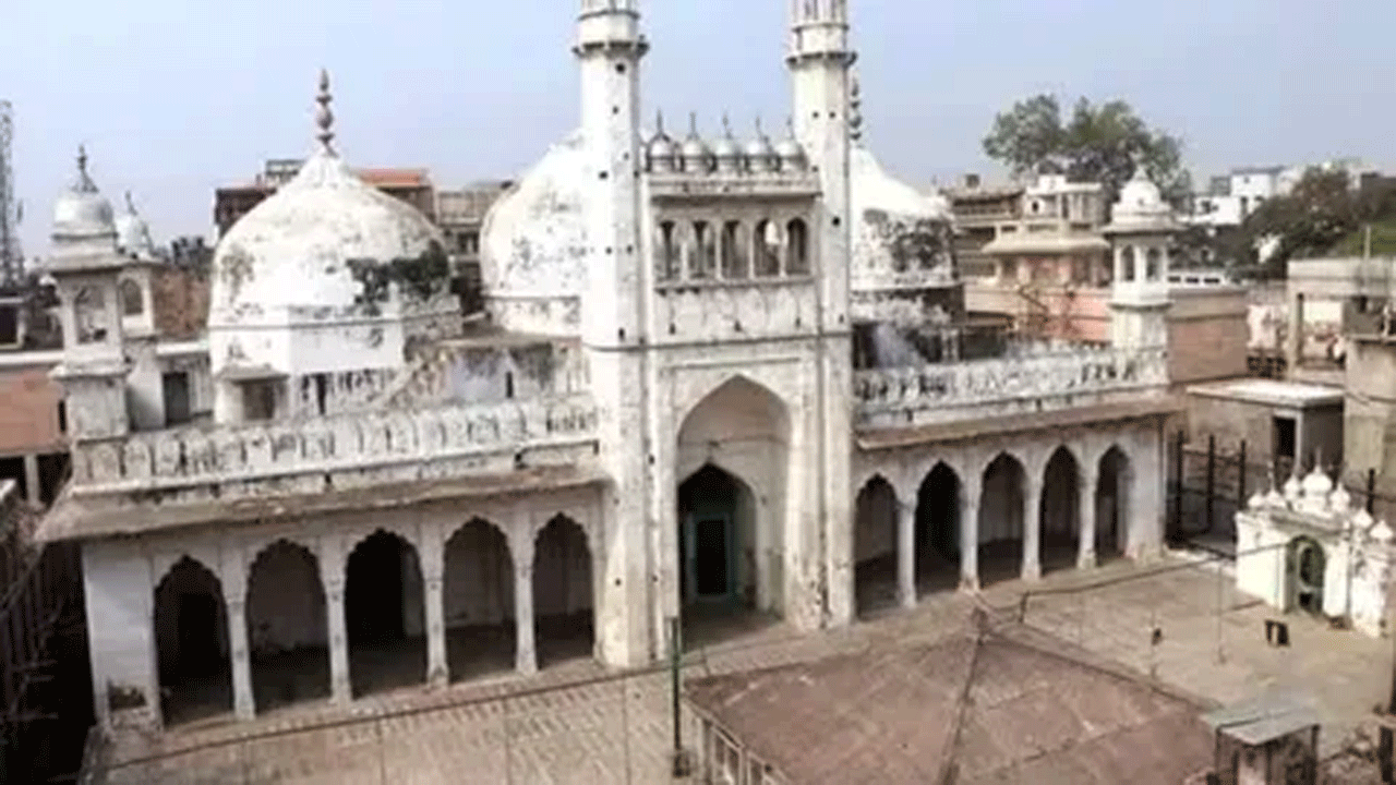 Gyanvapi Survey Breaking: జ్ఞానవాపి మసీదులో సర్వే ప్రారంభం