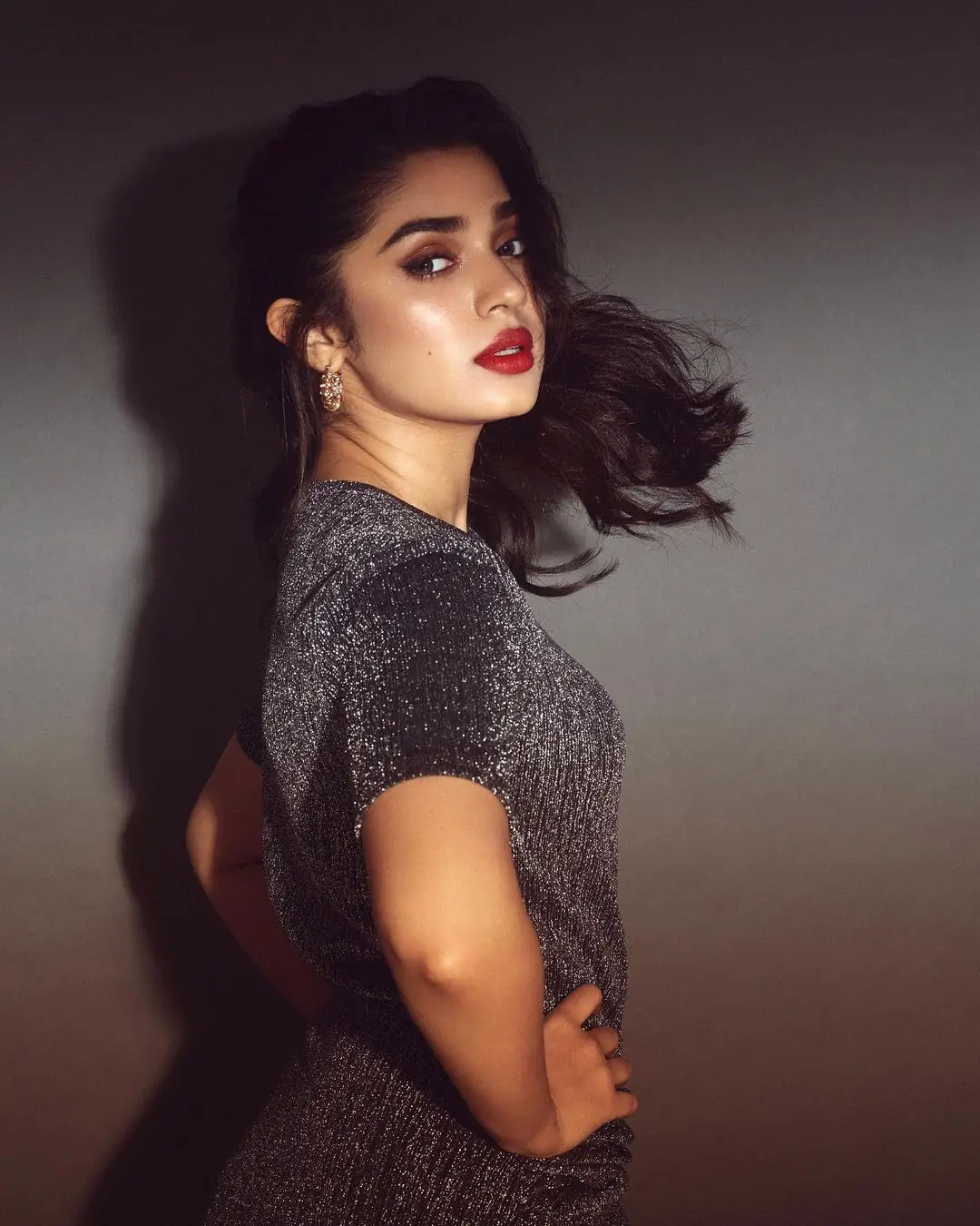 Krithi Shetty Sharp eyes with sizzling looks