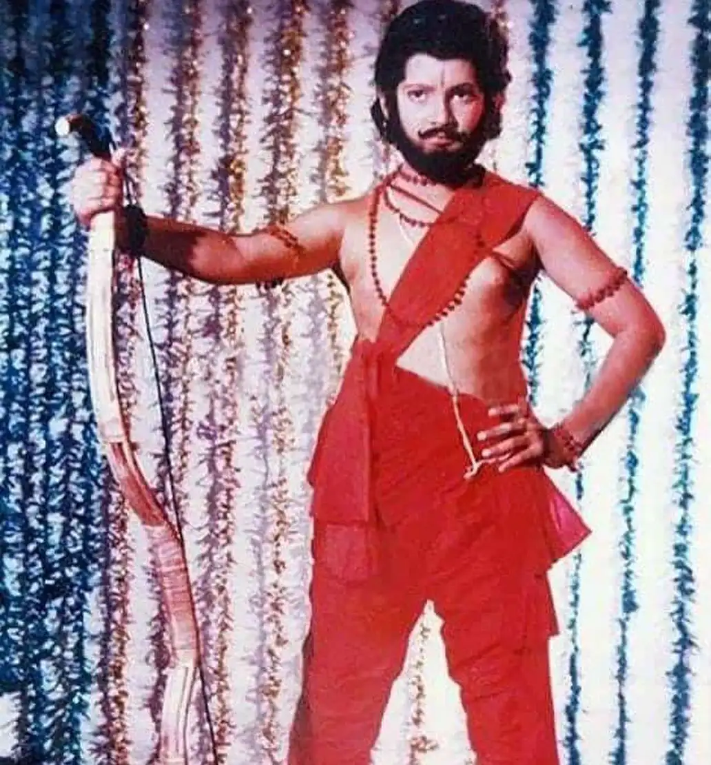 Mahesh Babu rare childhood photos on the occasion of his birthday