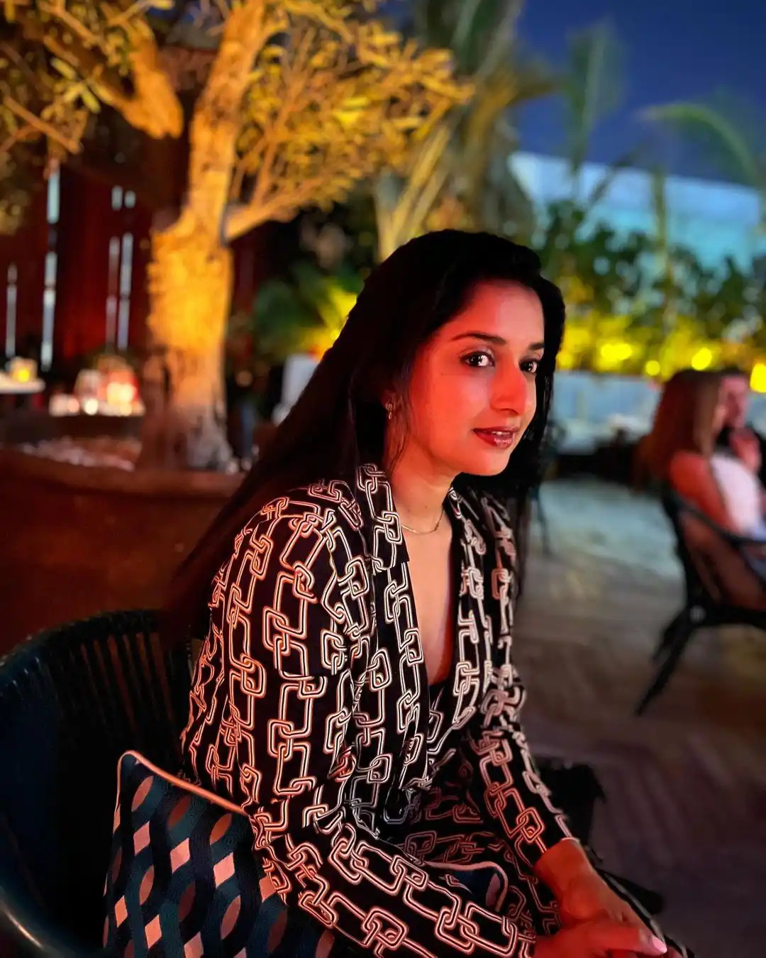 Meera Jasmine mesmerizing Looks