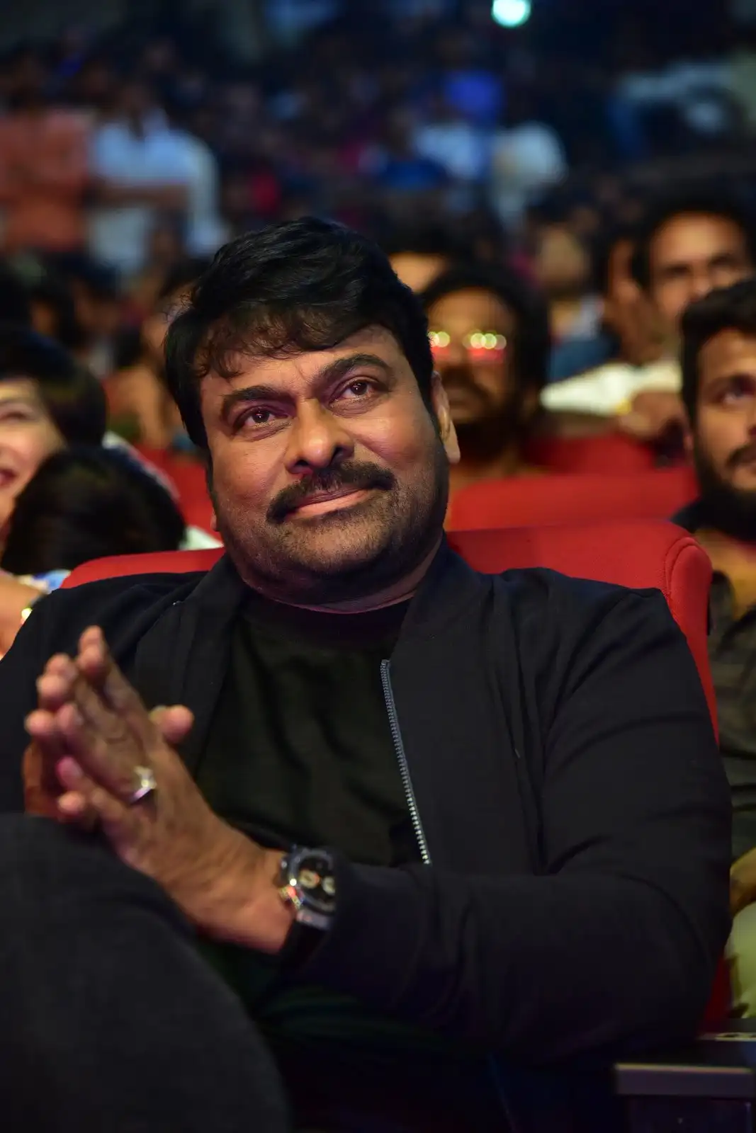 Megastar Chiranjeevi Mega Looks in Bholaa Shankar Pre Release Event