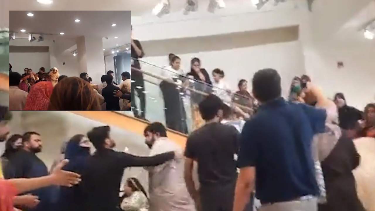 Pakistan : పాకిస్థాన్‌లో చీరల కోసం కొట్టుకున్నమహిళలు .. తుపాకులతో భర్తల హల్ చల్