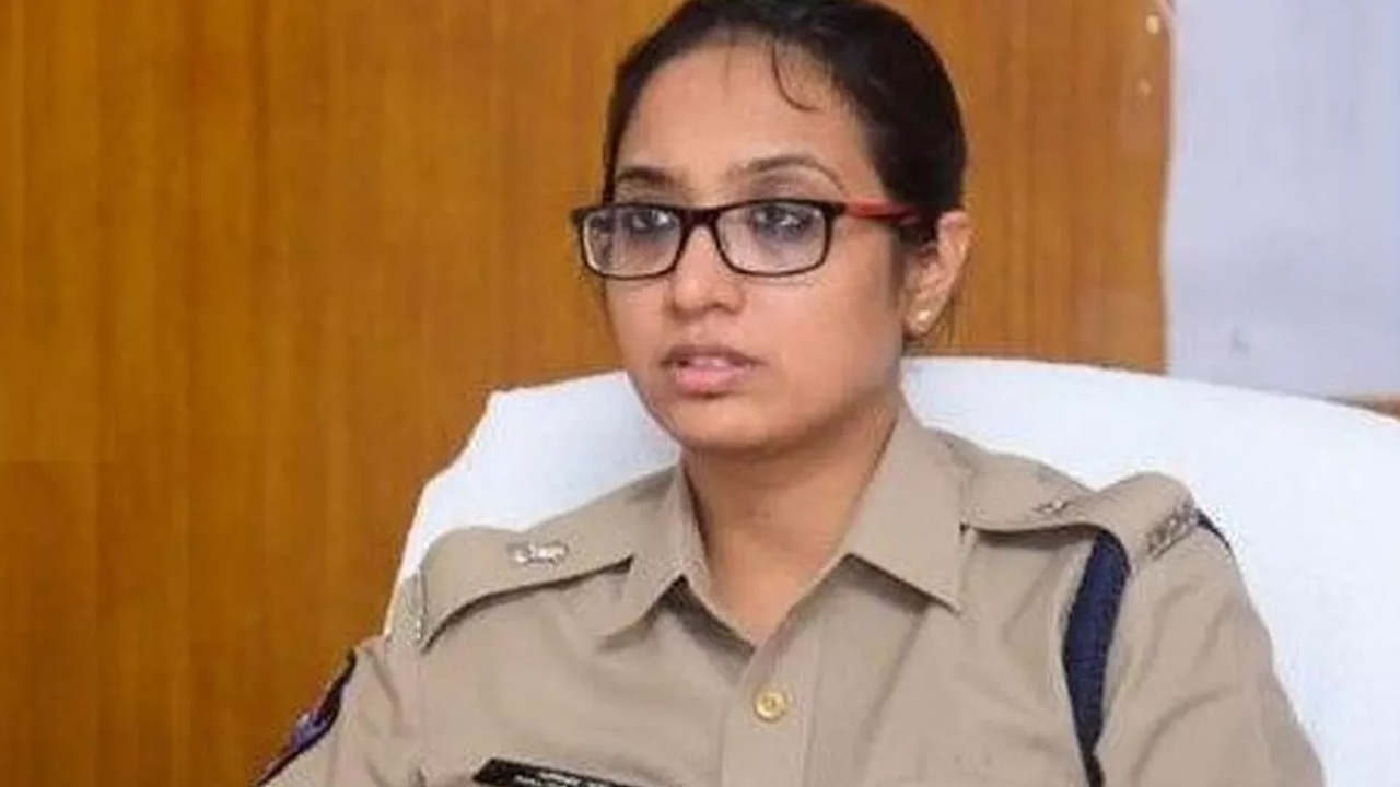 SP Malika Garg : దళిత మహిళపై అమానుష దాడి ఘటన.. బాధితురాలి సోదరుడు ప్రేమపెళ్లి చేసుకున్నాడన్న కక్షతో దాడి : ఎస్పీ మల్లికా గర్గ్