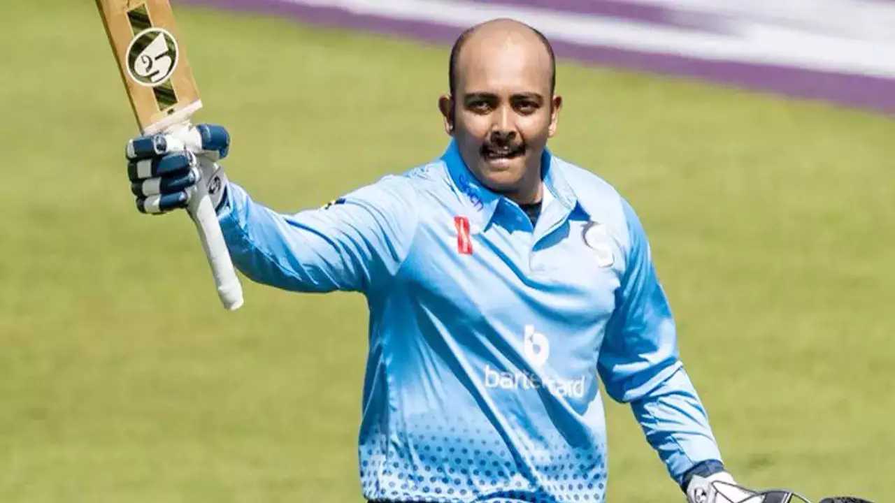 Prithvi Shaw : పృథ్వీ షా వీర విహారం.. డబుల్ సెంచరీ.. 28 ఫోర్లు, 11 సిక్సర్లు.. రీ ఎంట్రీకి సిద్ధం..!