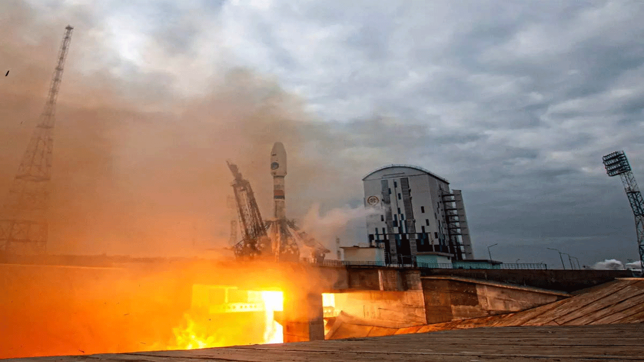 Russia Luna-25 spacecraft : లూనా-25 అంతరిక్ష నౌక క్రాష్…రష్యా, చైనా దేశాల మధ్య దెబ్బతిన్న సంబంధాలు