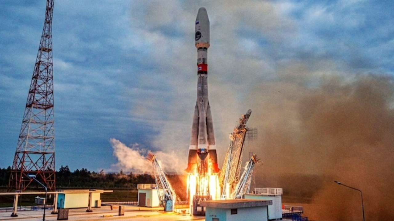 Chandrayaan-3 vs Luna-25 : జాబిల్లిపైకి రష్యా ప్రయోగం వల్ల చంద్రయాన్‌-3కి ఇబ్బందులుంటాయా? శాస్త్రవేత్తలు ఏం చెప్పారంటే..?