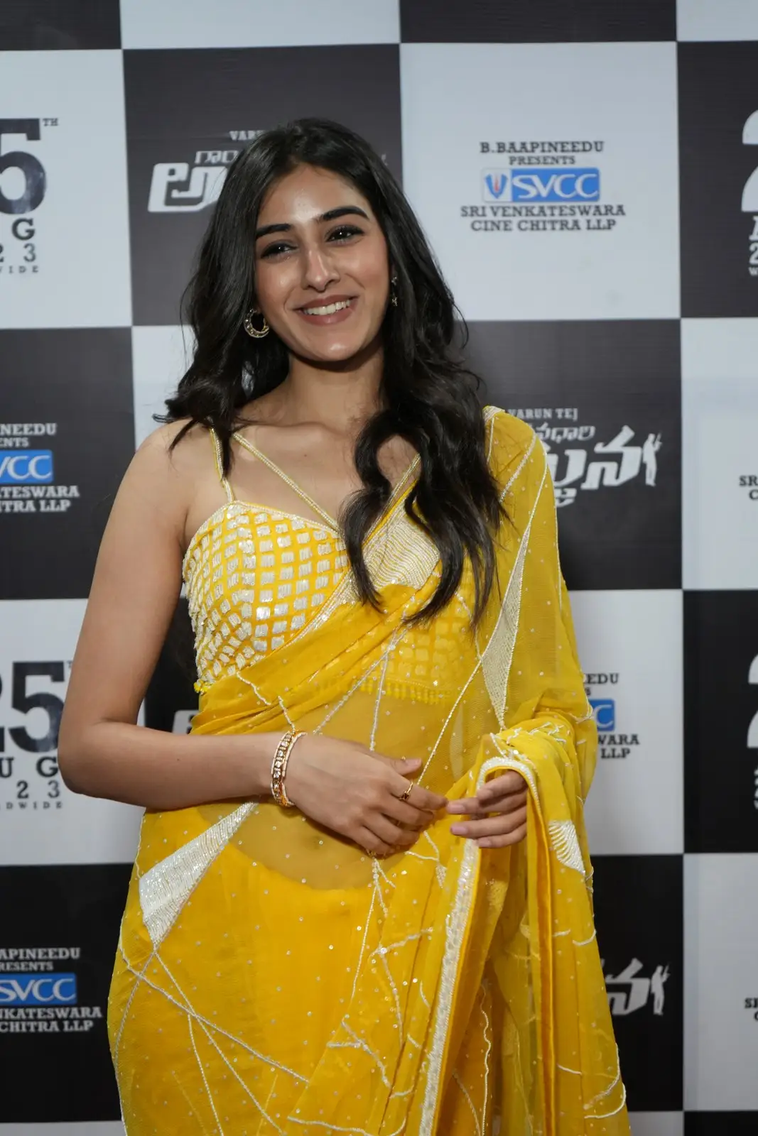 Sakshi Vaidya Beautiful Looks in Saree at Gandeevadhari Arjuna Trailer Launch Event