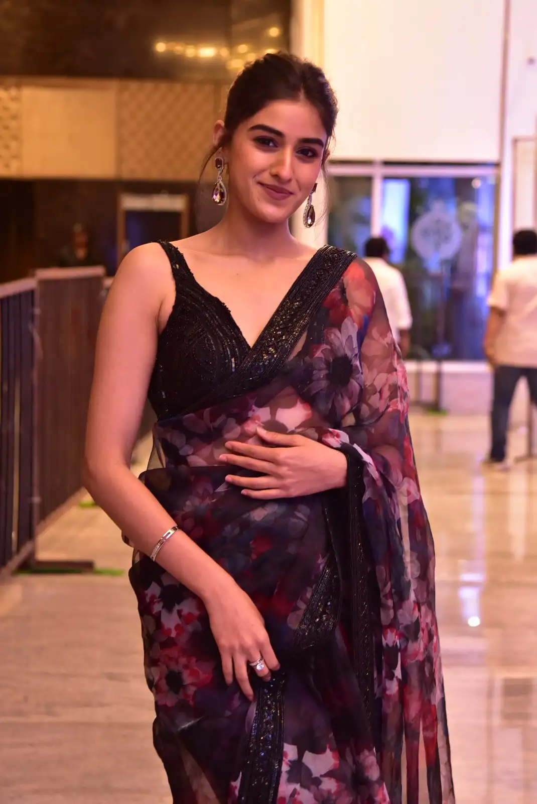 Sakshi Vaidya Stunning Looks at Gandeevadhari Arjuna Pre Release Event