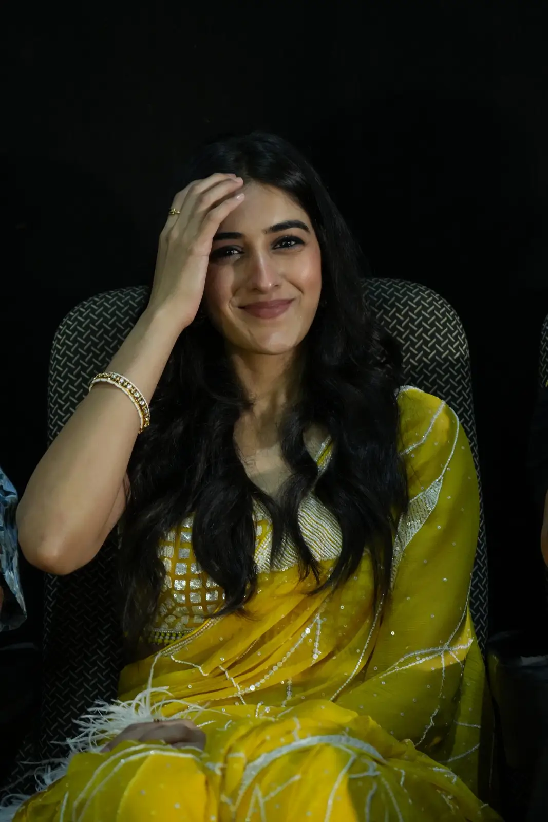 Sakshi Vaidya Beautiful Looks in Saree at Gandeevadhari Arjuna Trailer Launch Event