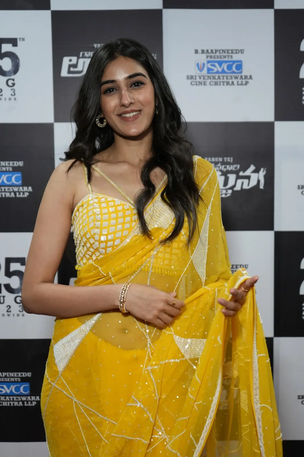 Sakshi Vaidya Beautiful Looks in Saree at Gandeevadhari Arjuna Trailer Launch Event