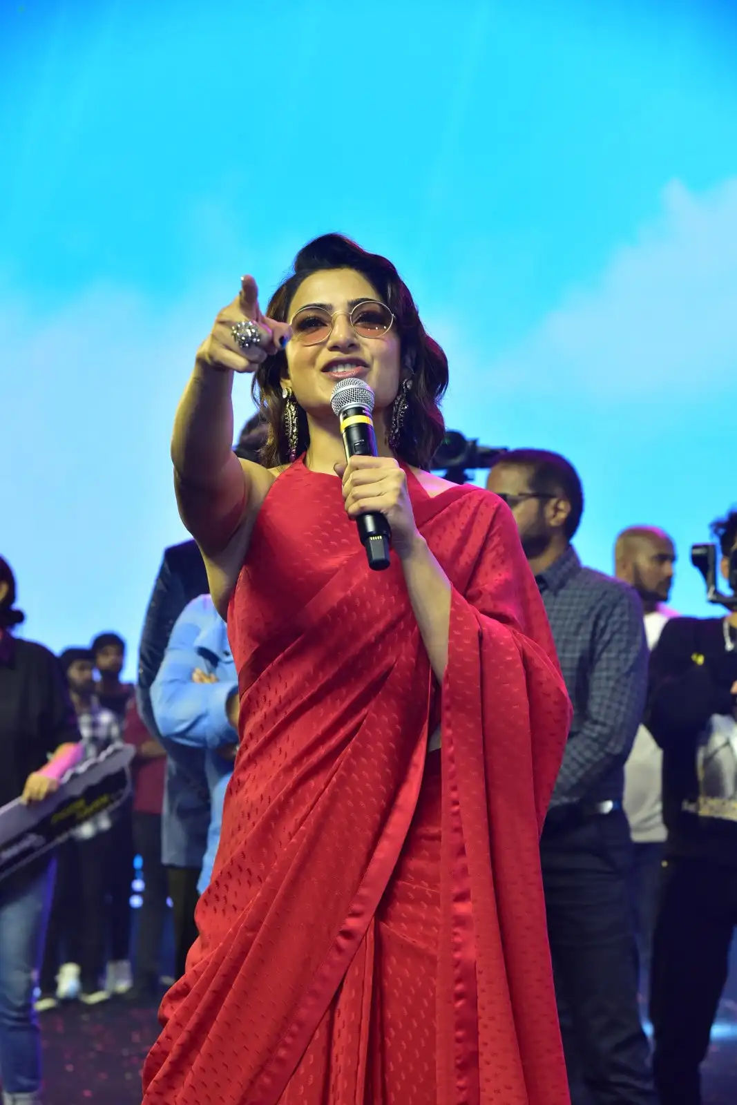 Samantha Shines in Red Saree at Kushi Musical Concert Event