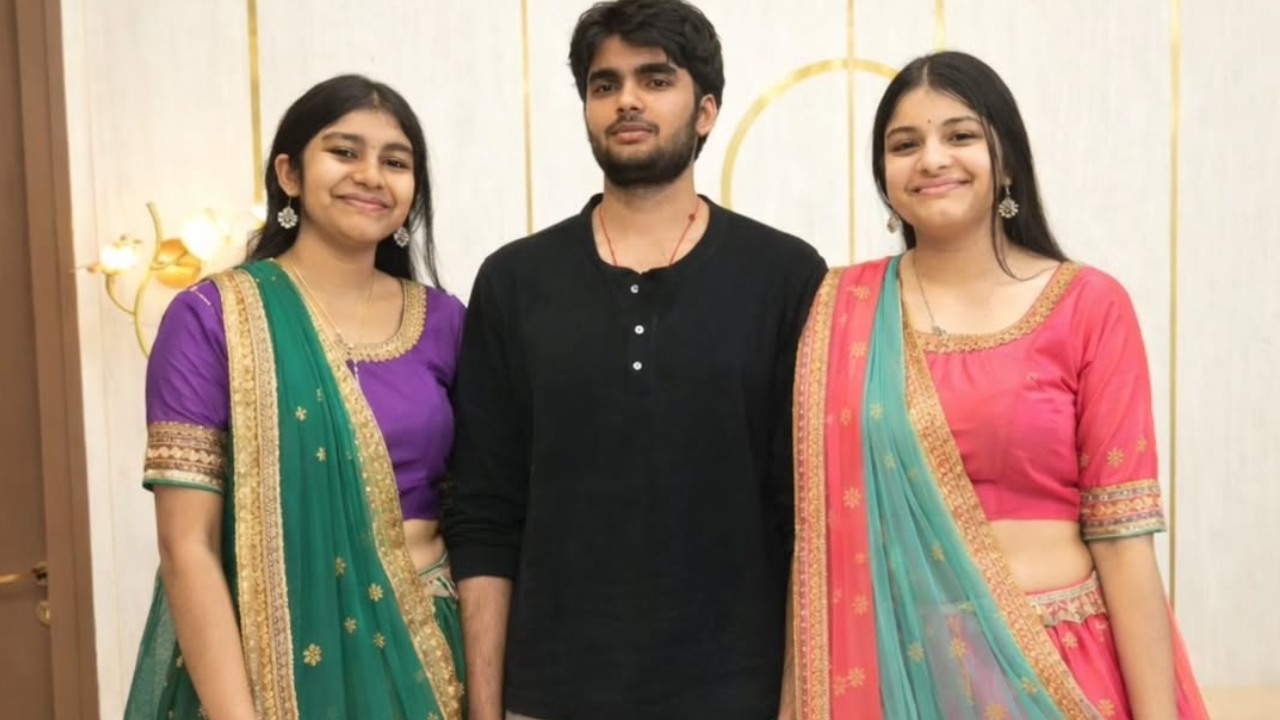 Akira Nandan : ఇద్దరు చెల్లెళ్ళతో పవన్ తనయుడు.. ఇది రియలా? AI ఫొటోనా?